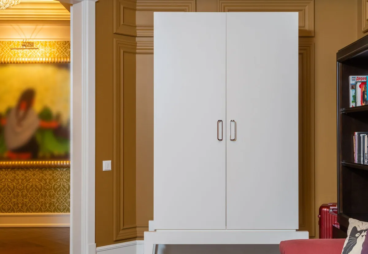 Donne armoire 2 portes – à démonter — photo 1