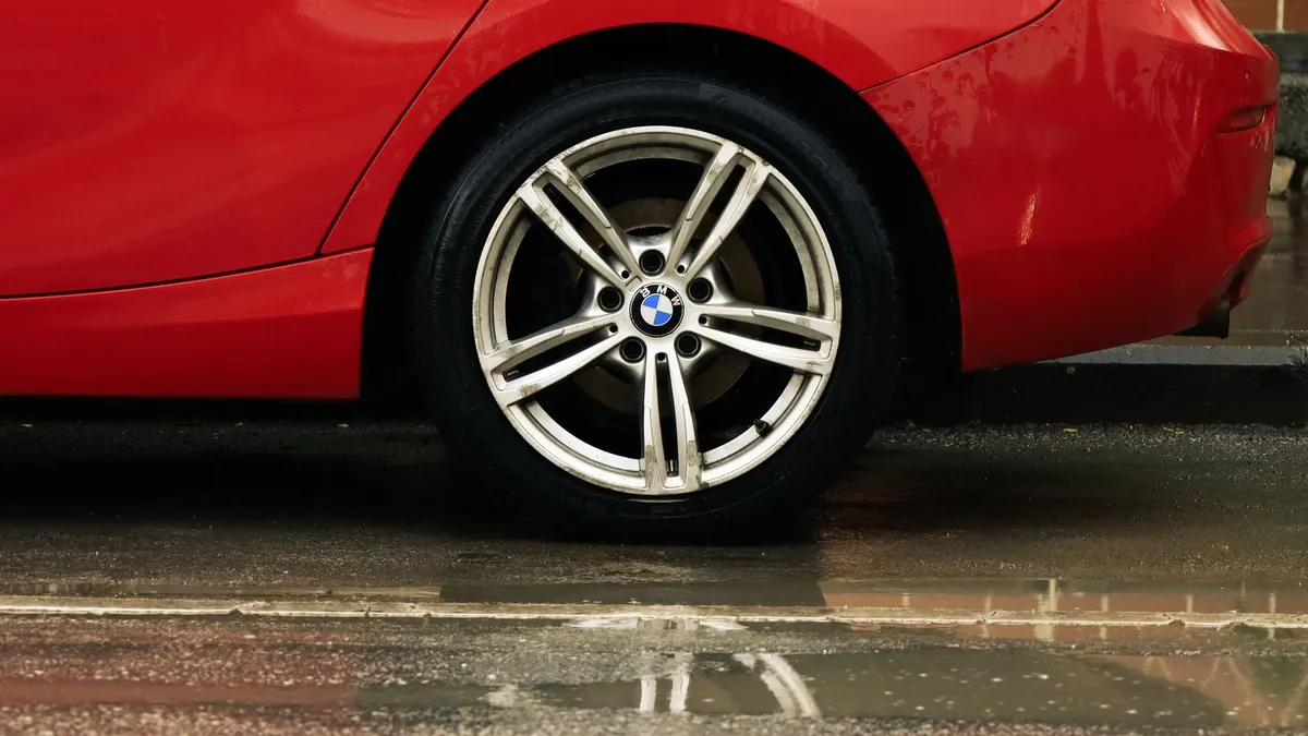 4 pneus hiver Michelin Alpin 6 205/55 R16 avec jantes — photo 1