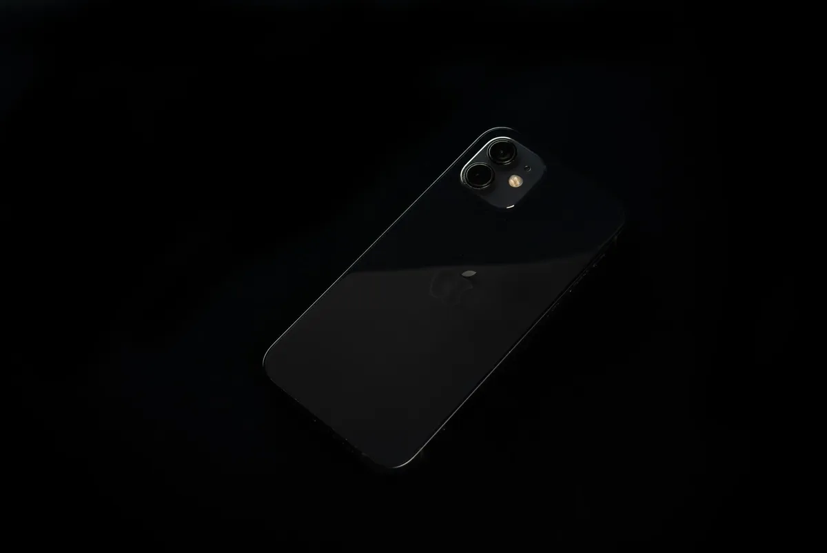 iPhone 12 mini 64 Go blanc – bon état — photo 1