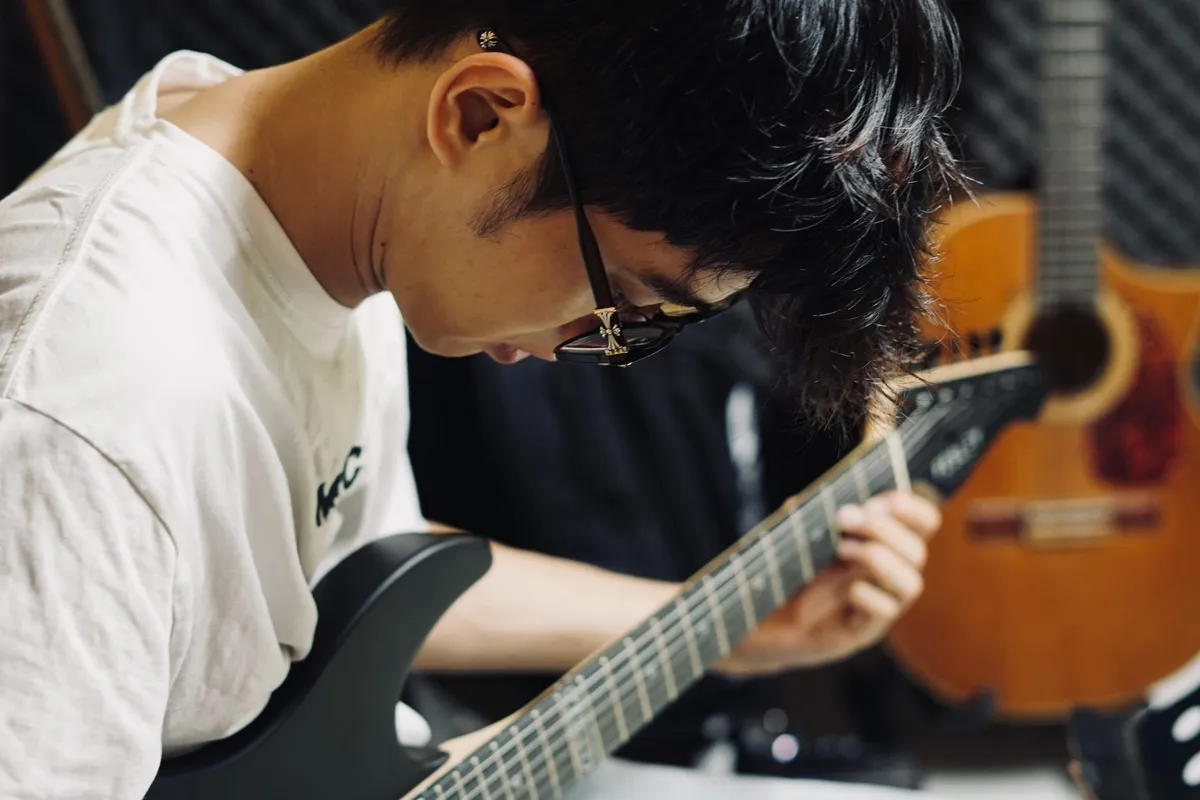 Cours de guitare débutant à confirmé, tous styles — photo 1